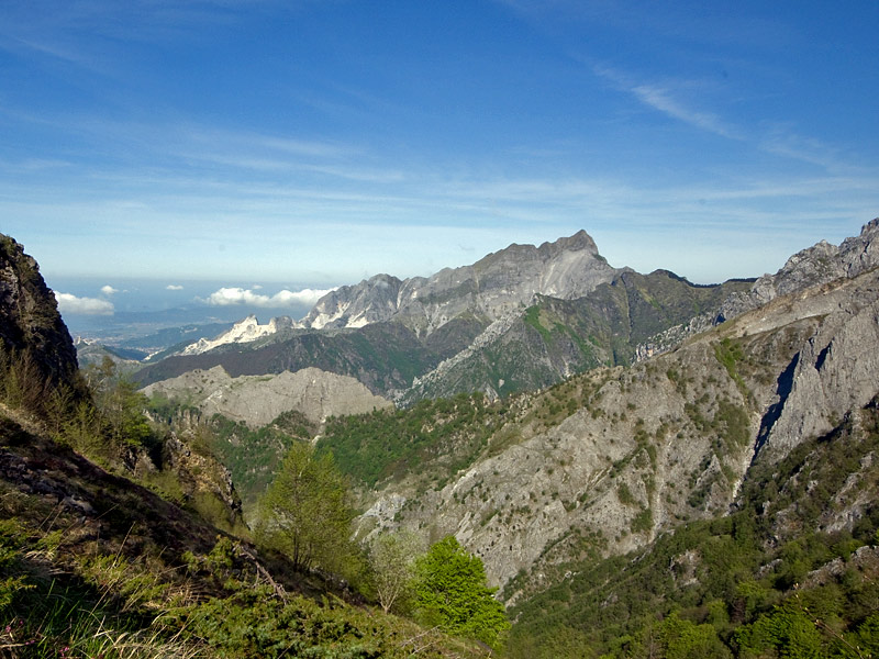 (MSMassa) RESCETOFINESTRA VANDELLI (1442m) RIFUGIO CONTIPASSO TAMBURA(1620m)MONTE TAMBURA