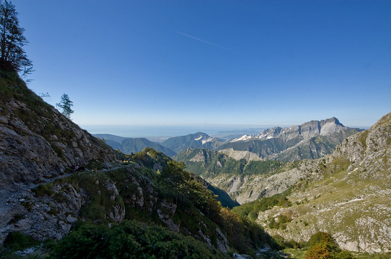 (MSMassa) RESCETOFINESTRA VANDELLI (1442m) RIFUGIO CONTIPASSO TAMBURA(1620m)MONTE TAMBURA