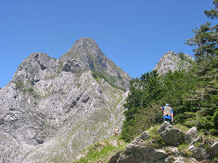 Alla Foce di Vinca, vista sul monte Sagro