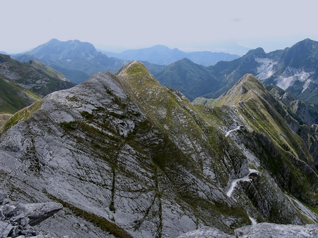 Dalla vetta sud, la cresta del Sella