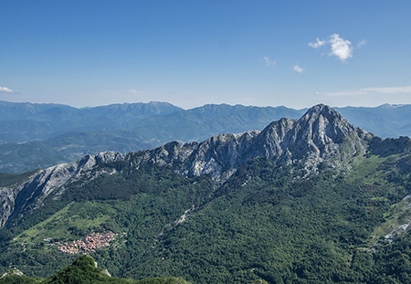 Vinca la cresta Nattapiana ed il Pizzo d’Uccello